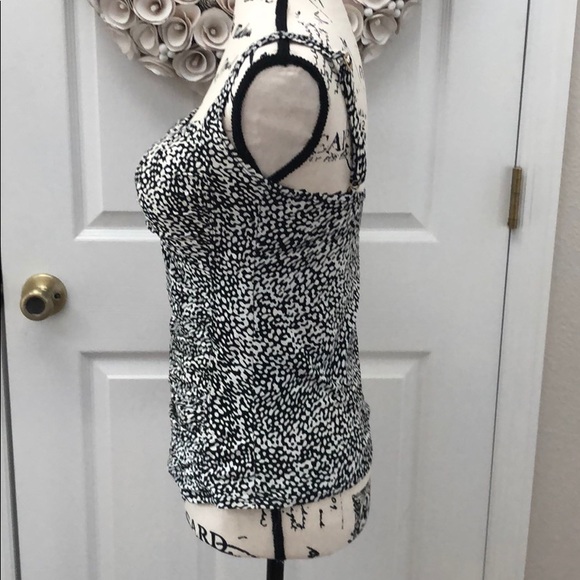 DONATED!! La Blanca swim tankini top black & white - Picture 3 of 5
